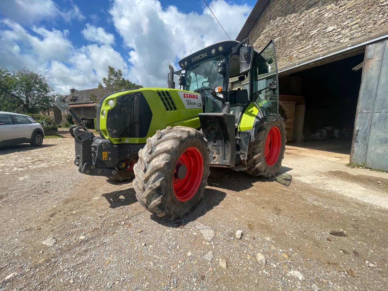 Traktor tip CLAAS 610, Gebrauchtmaschine in MORLHON LE HAUT (Poză 1)