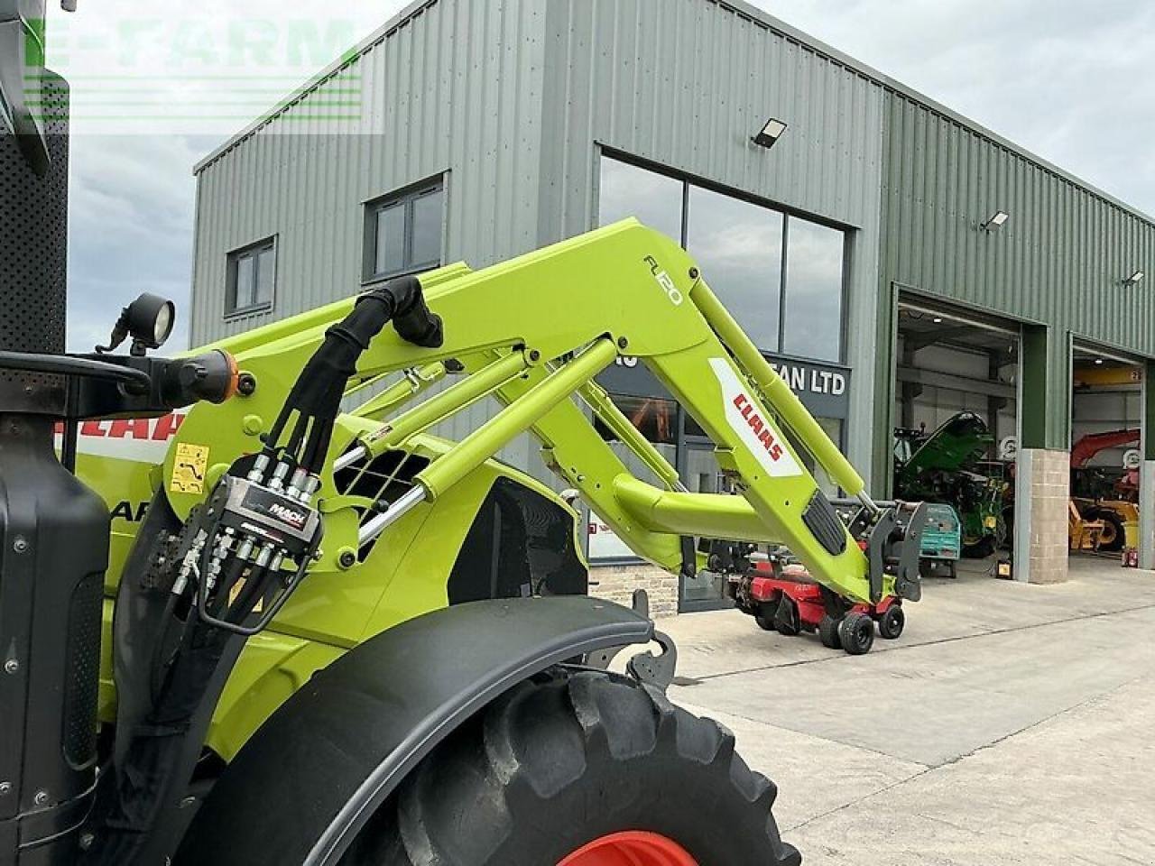 Traktor tip CLAAS 650 arion tractor (st20279), Gebrauchtmaschine in SHAFTESBURY (Poză 12)