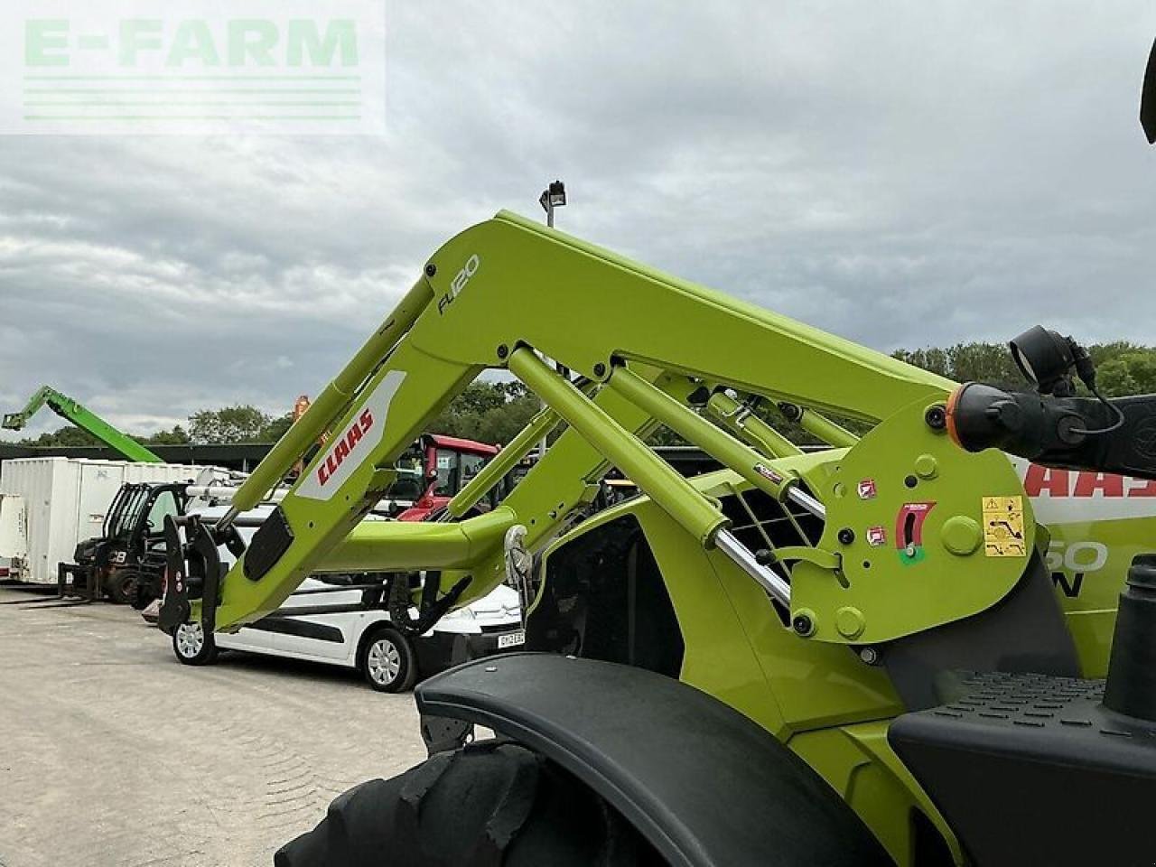 Traktor des Typs CLAAS 650 arion tractor (st20279), Gebrauchtmaschine in SHAFTESBURY (Bild 17)