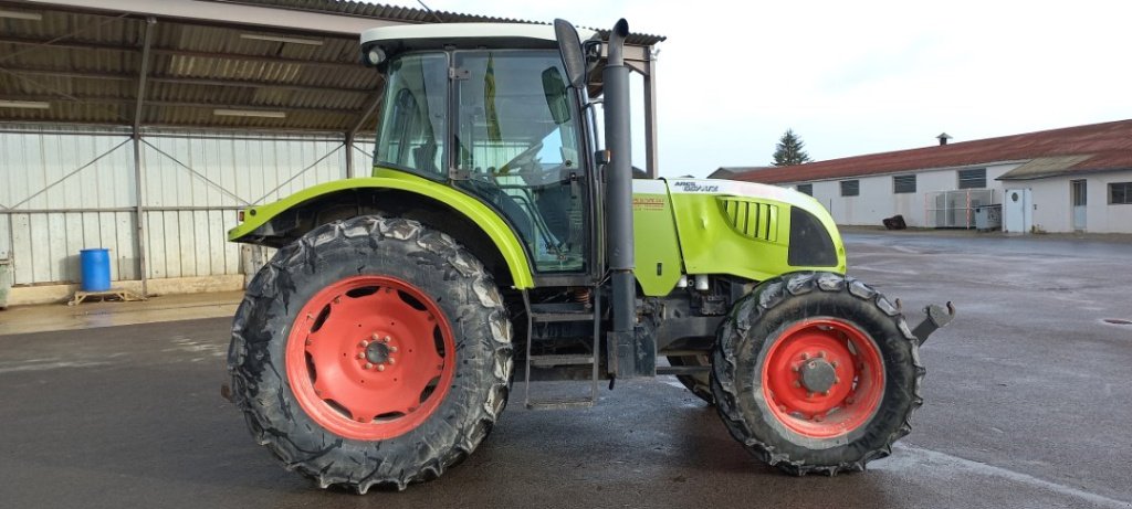 Traktor του τύπου CLAAS 657, Gebrauchtmaschine σε VERT TOULON (Φωτογραφία 4)