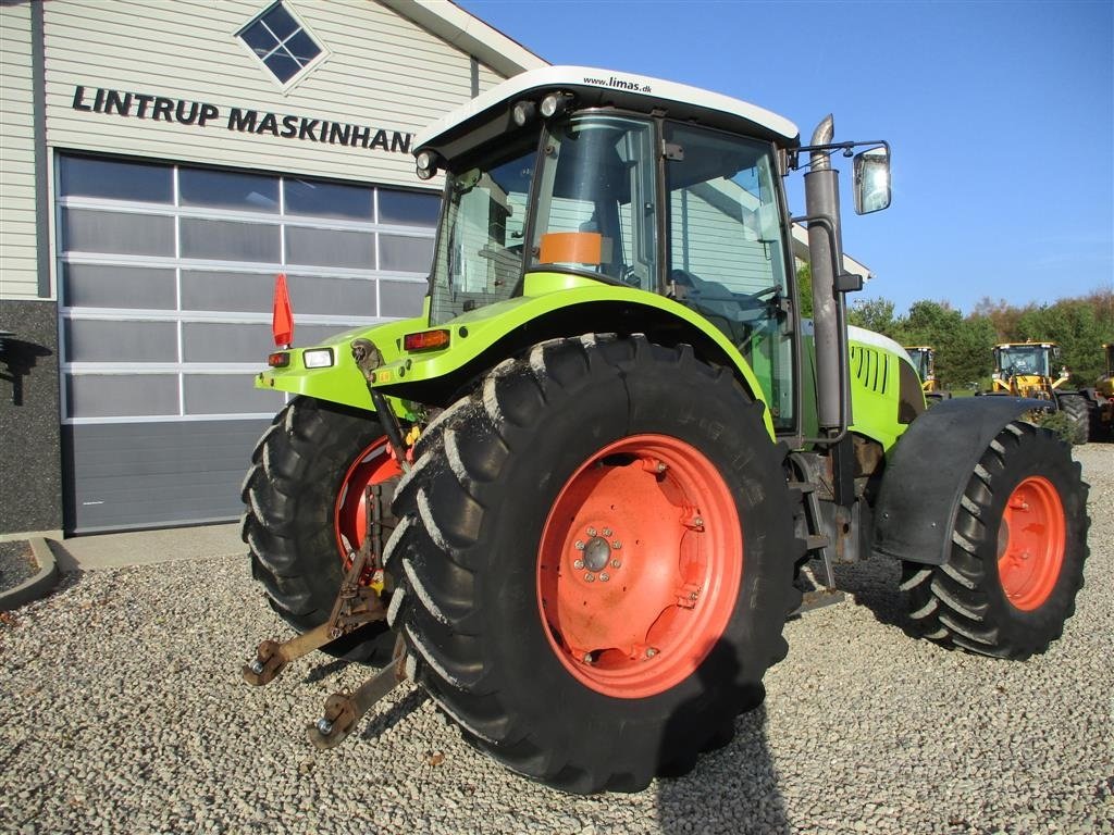 Traktor tip CLAAS 697 Med frontlift, affejederet kabine og vendergear ved rettet, Gebrauchtmaschine in Lintrup (Poză 6)