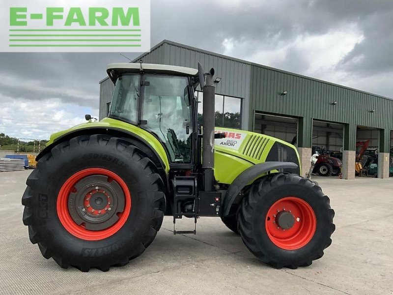 Traktor Türe ait CLAAS 850 axion tractor (st20413), Gebrauchtmaschine içinde SHAFTESBURY (resim 1)