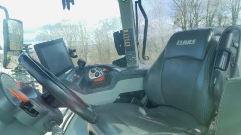 Traktor του τύπου CLAAS 870 CMATIC, Gebrauchtmaschine σε Belleville sur Meuse (Φωτογραφία 9)