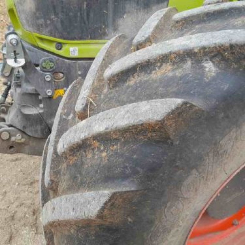 Traktor des Typs CLAAS 870 CMATIC, Gebrauchtmaschine in Belleville sur Meuse (Bild 3)