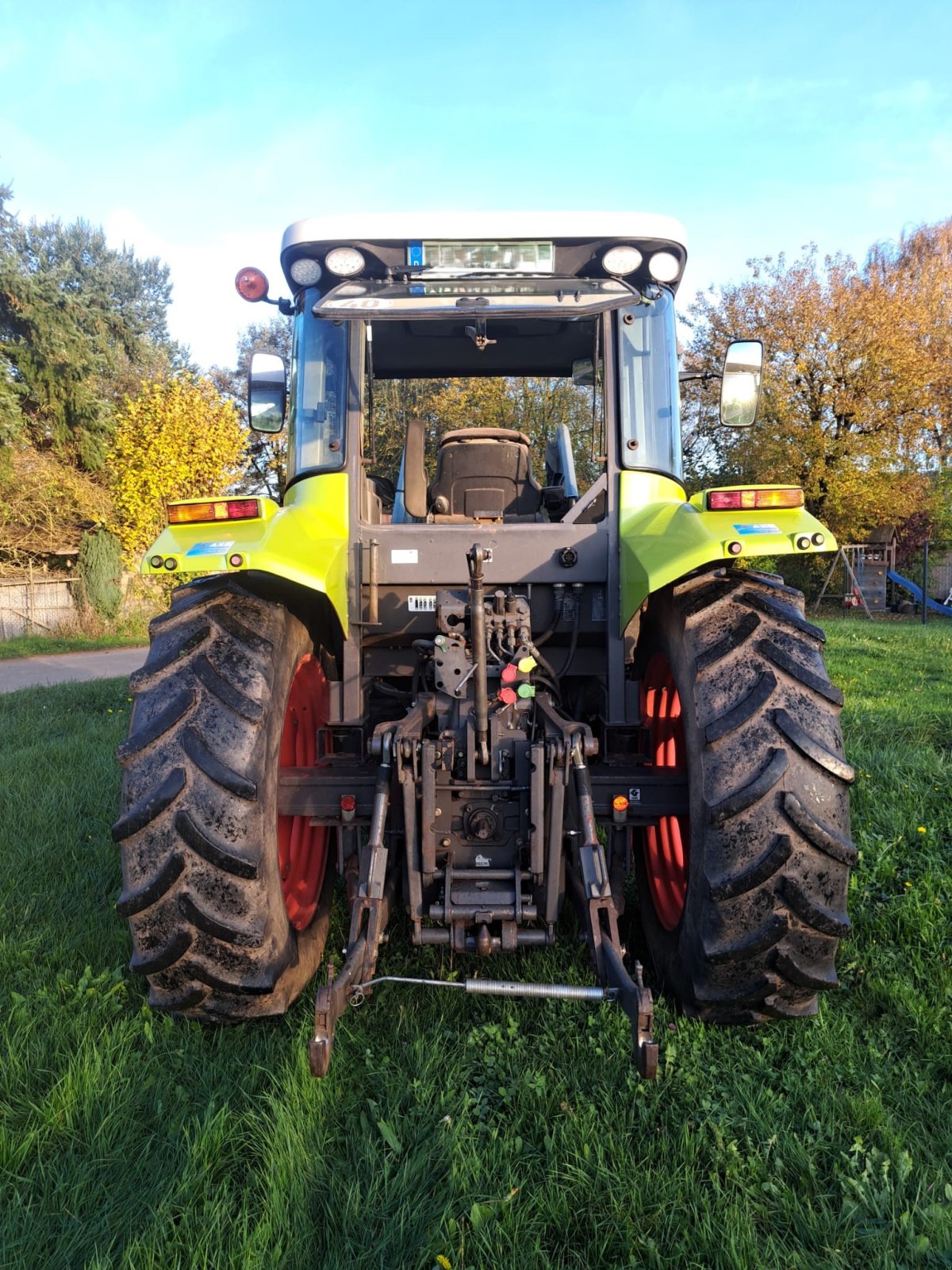 Traktor tip CLAAS Ares 557 ATX, Gebrauchtmaschine in Münchhausen (Poză 2)