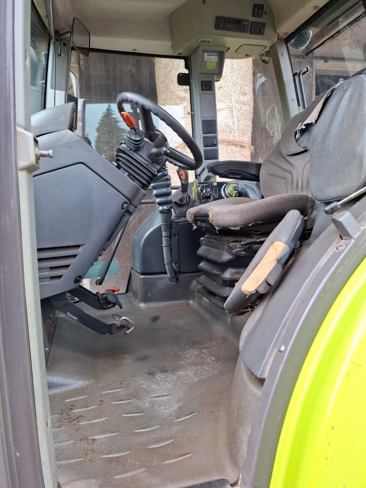 Traktor za tip CLAAS Ares 557 ATX, Gebrauchtmaschine u Münchhausen (Slika 14)