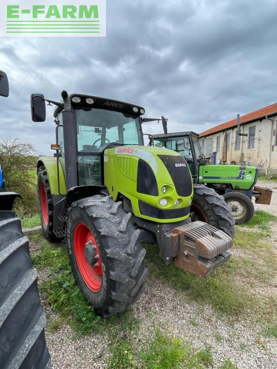 Traktor van het type CLAAS ares 557atz ATZ, Gebrauchtmaschine in CHAUVONCOURT (Foto 8)