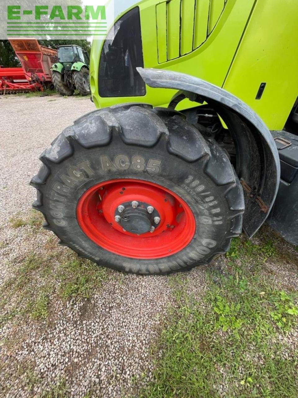 Traktor Türe ait CLAAS ares 557atz ATZ, Gebrauchtmaschine içinde CHAUVONCOURT (resim 9)