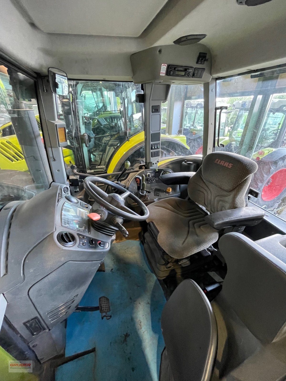 Traktor van het type CLAAS Ares 577 ATZ, Gebrauchtmaschine in Dorfen (Foto 7)