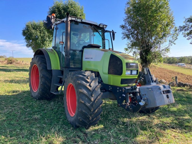 Traktor от тип CLAAS ARES 656 RZ, Gebrauchtmaschine в SAINTE GENEVIEVE SUR AGENCE (Снимка 1)