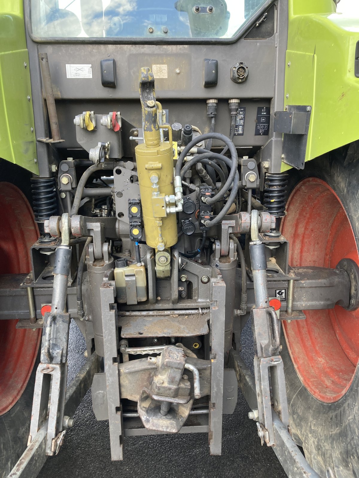 Traktor des Typs CLAAS Ares 656 RZ, Gebrauchtmaschine in Wülfershausen an der Saale (Bild 10)