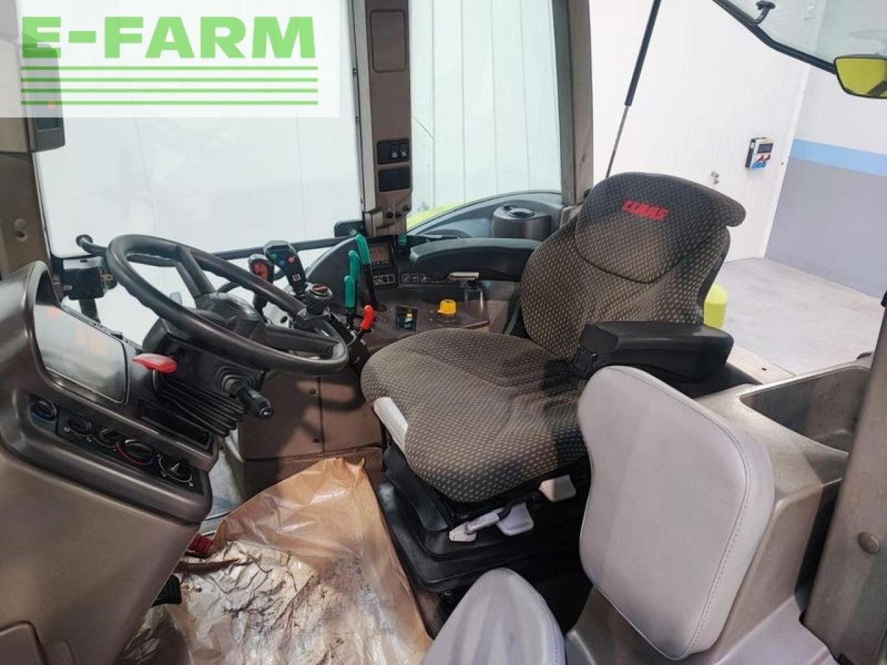 Traktor del tipo CLAAS ares 656rz, Gebrauchtmaschine en MORDY (Imagen 3)