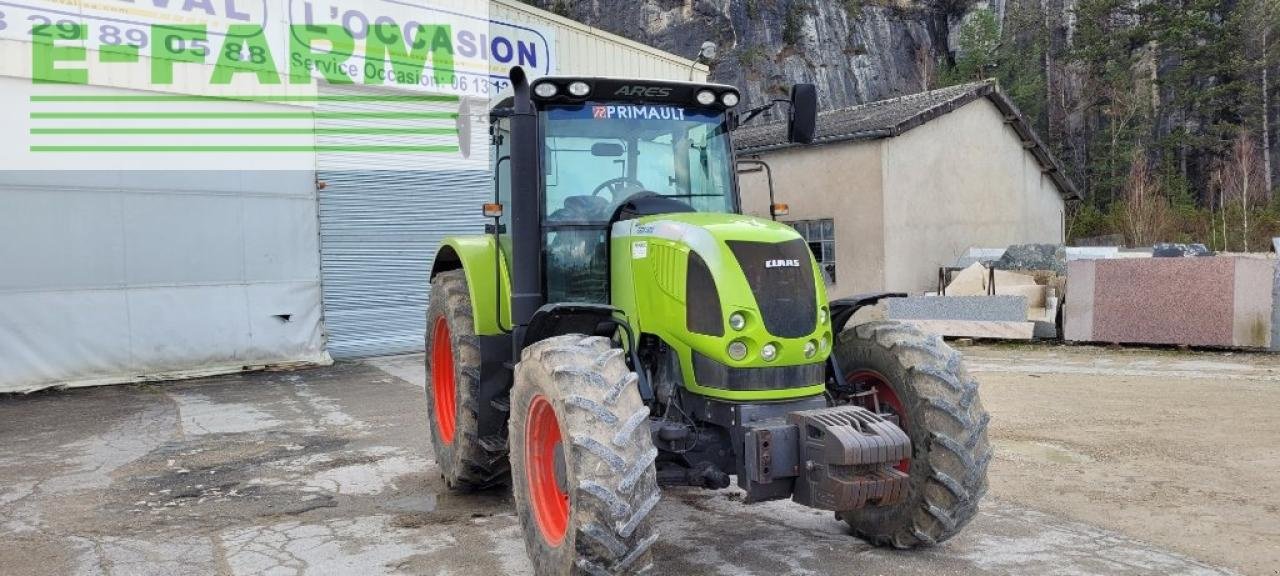 Traktor des Typs CLAAS ares 657 atz ATZ, Gebrauchtmaschine in CHAUVONCOURT (Bild 2)