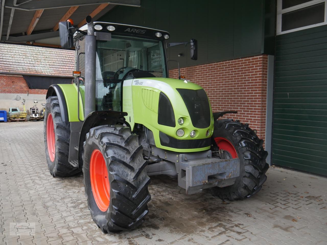 Traktor van het type CLAAS Ares 657 ATZ, Gebrauchtmaschine in Borken (Foto 2)