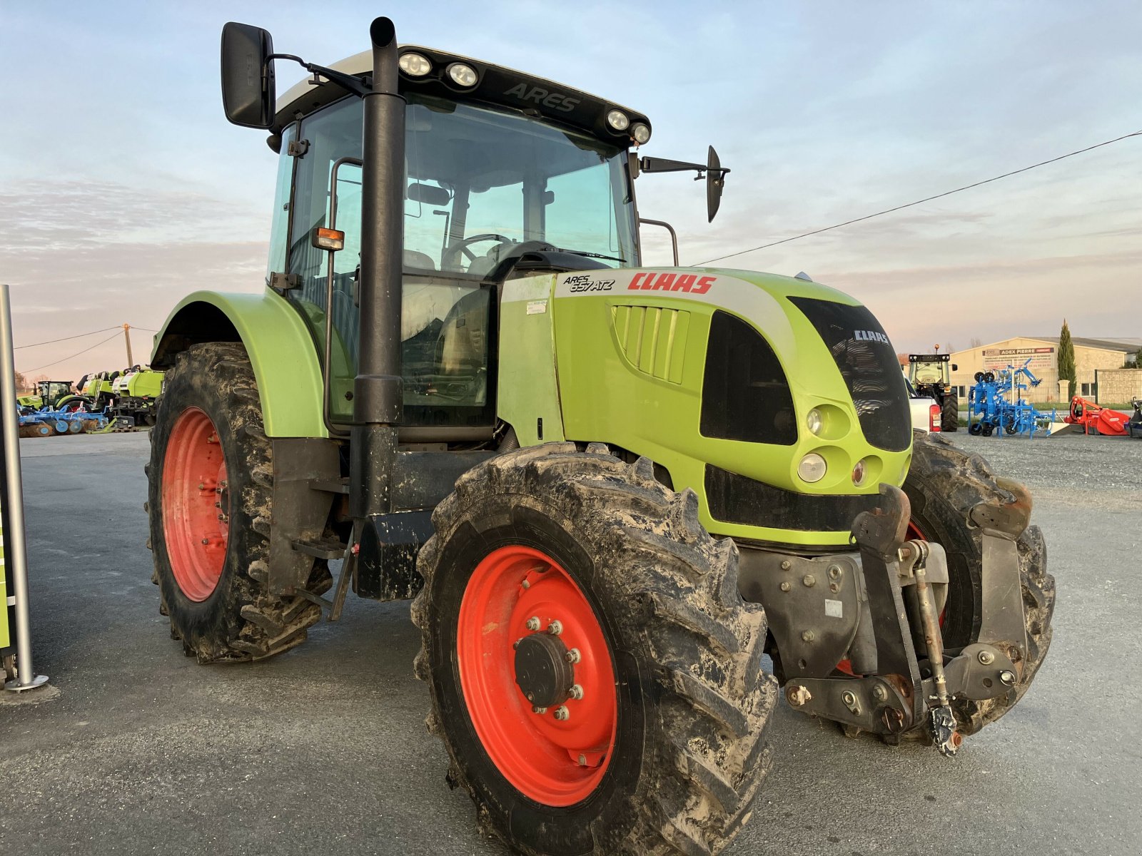 Traktor типа CLAAS ARES 657 ATZ, Gebrauchtmaschine в CANCON (Фотография 5)