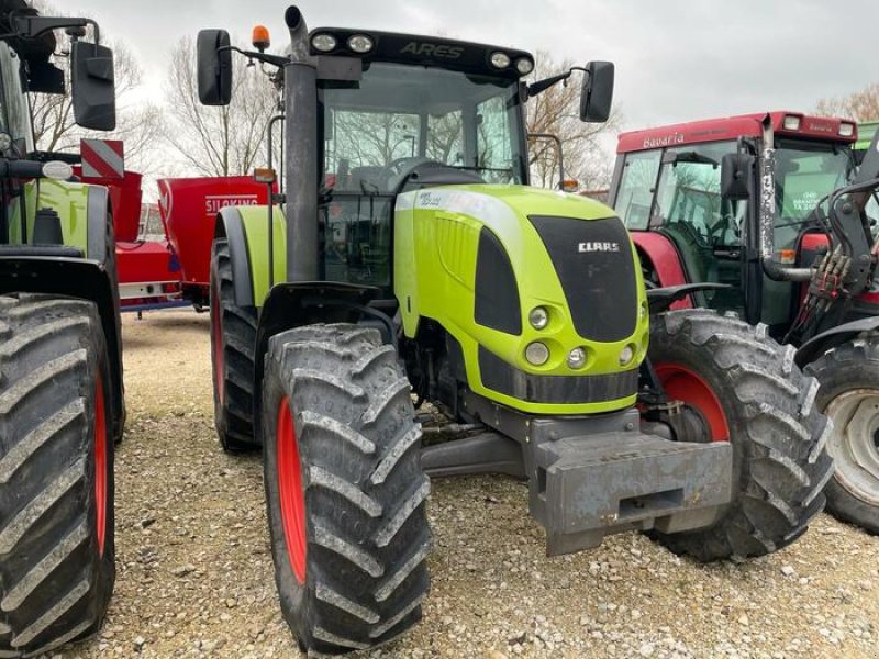 Traktor типа CLAAS Ares 657 ATZ, Gebrauchtmaschine в Münster