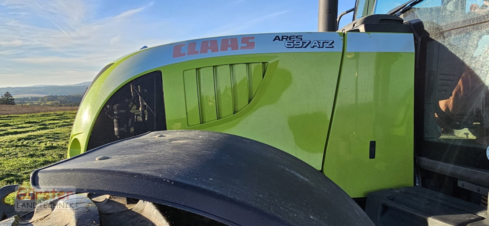 Traktor van het type CLAAS Ares 697 ATZ, Gebrauchtmaschine in Mitterfels (Foto 5)