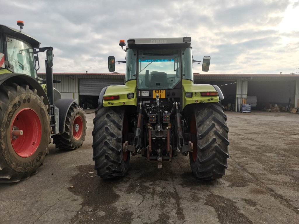 Traktor typu CLAAS ARES 816 RZ, Gebrauchtmaschine w Marolles (Zdjęcie 11)