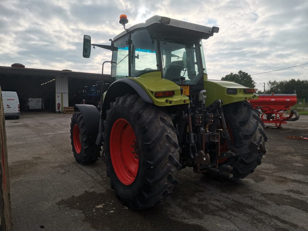 Traktor van het type CLAAS ARES 816 RZ, Gebrauchtmaschine in Marolles (Foto 9)