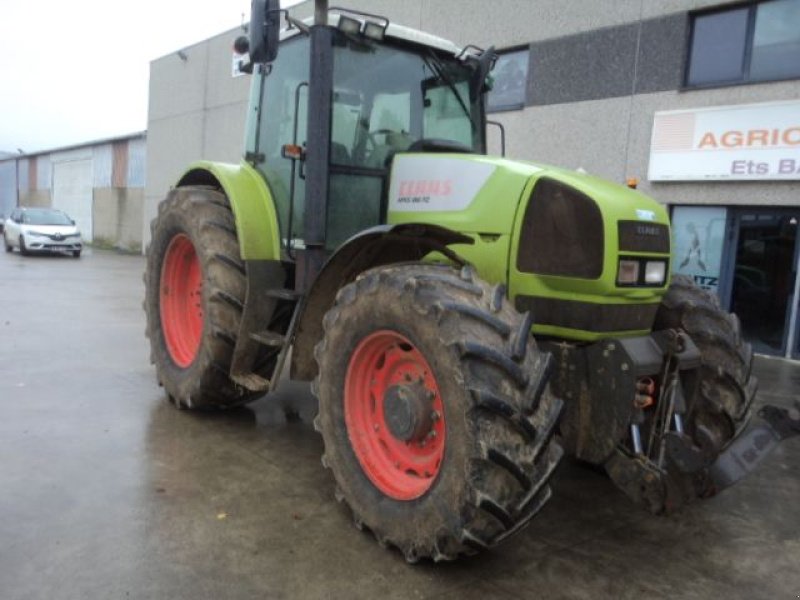 Traktor des Typs CLAAS ARES 816 RZ, Gebrauchtmaschine in MOULLE (Bild 2)