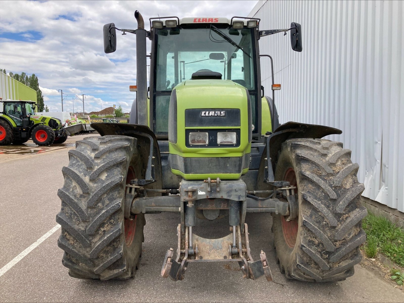 Traktor typu CLAAS ARES 816 RZ, Gebrauchtmaschine w CHEMINOT (Zdjęcie 5)