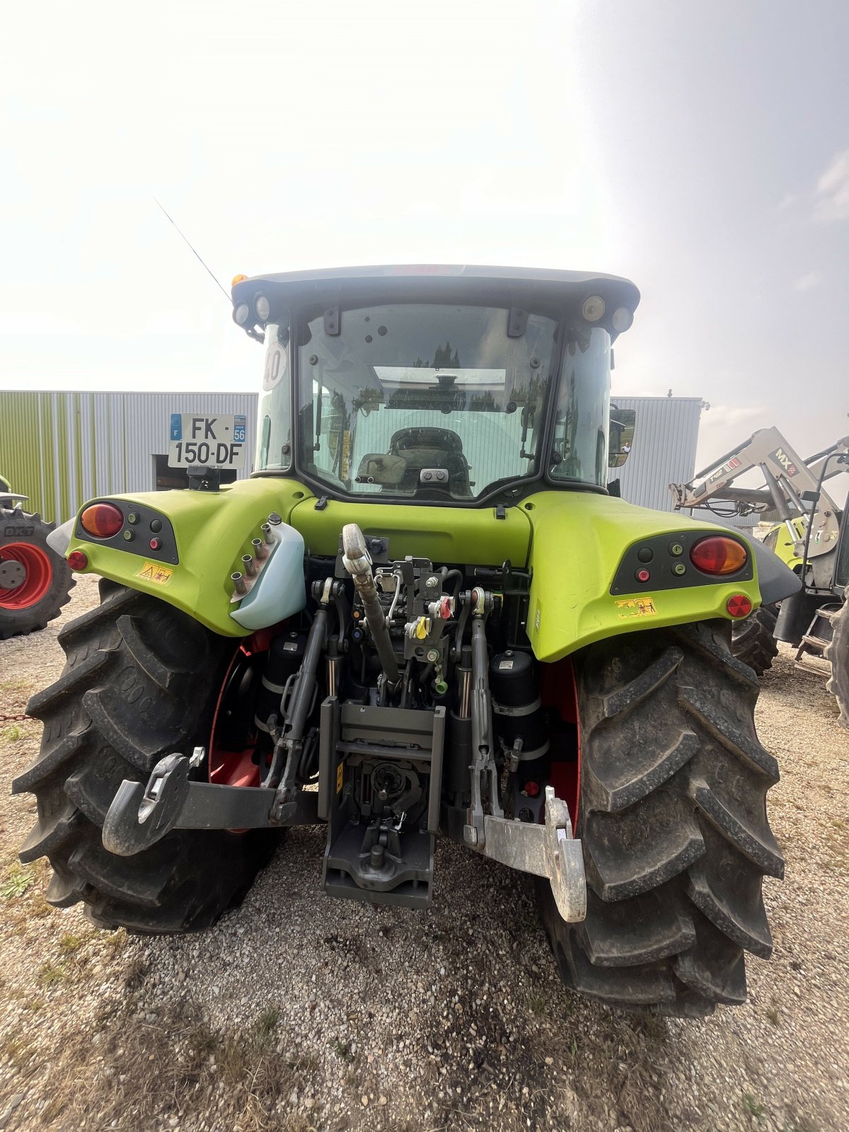 Traktor typu CLAAS ARION 400 MR 410 CLASSIC TB, Gebrauchtmaschine w PONTIVY (Zdjęcie 3)