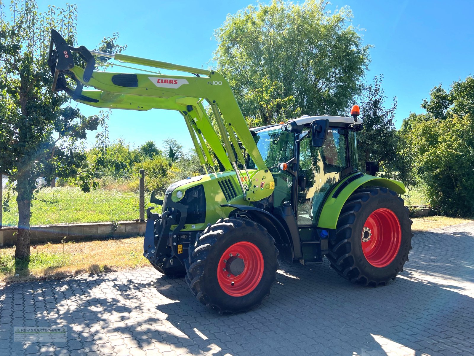 Traktor a típus CLAAS Arion 410 / 420 CIS Panoramic Frontlader Vollausstattung, Gebrauchtmaschine ekkor: Langensendelbach (Kép 1)