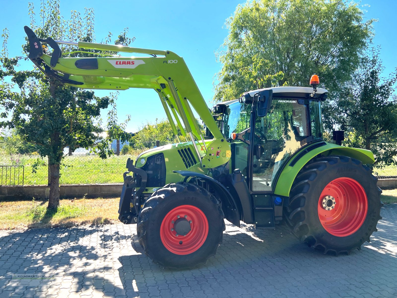 Traktor a típus CLAAS Arion 410 / 420 CIS Panoramic Frontlader Vollausstattung, Gebrauchtmaschine ekkor: Langensendelbach (Kép 8)