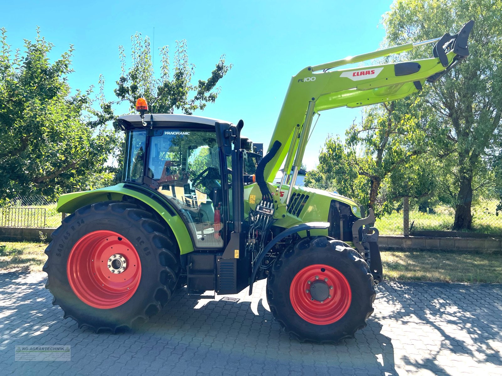 Traktor a típus CLAAS Arion 410 / 420 CIS Panoramic Frontlader Vollausstattung, Gebrauchtmaschine ekkor: Langensendelbach (Kép 17)