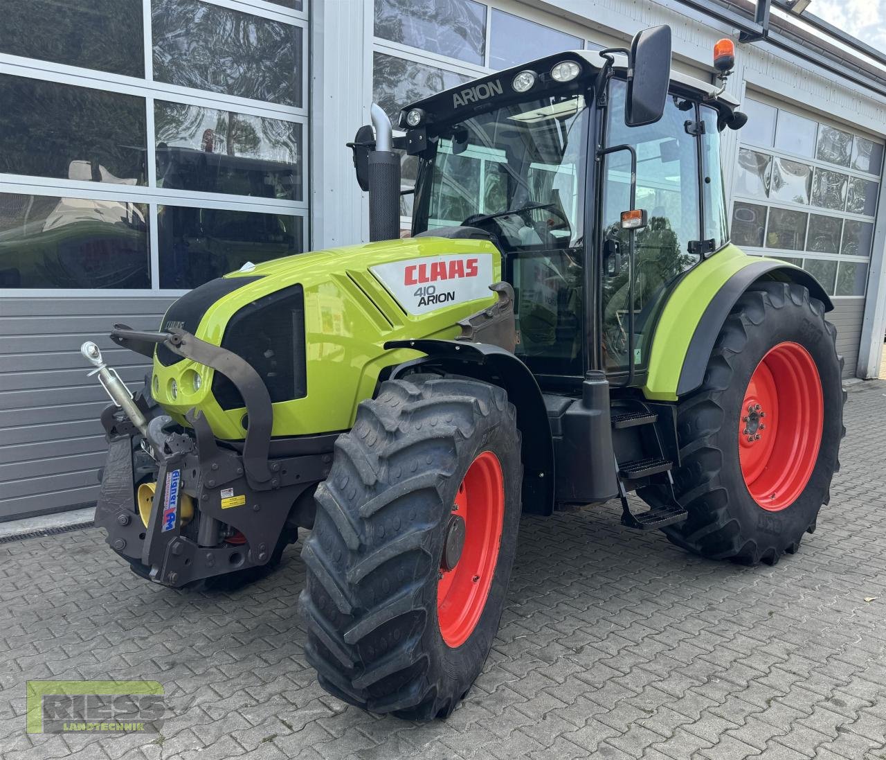 Traktor a típus CLAAS ARION 410 CIS A21 + FL 100 e, Gebrauchtmaschine ekkor: Homberg (Ohm) - Maulbach (Kép 19)