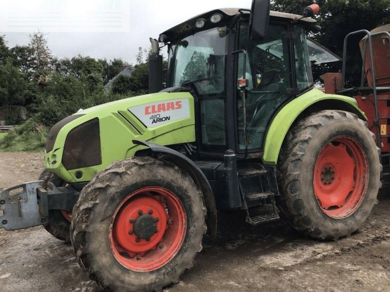 Traktor del tipo CLAAS arion 410 cis, Gebrauchtmaschine In PLOUIGNEAU (Immagine 1)