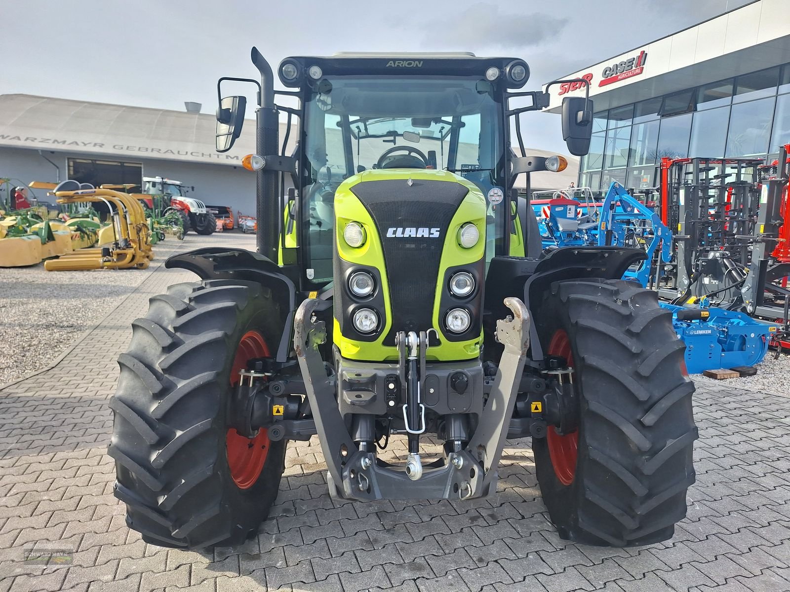 Traktor от тип CLAAS Arion 410 CIS, Gebrauchtmaschine в Gampern (Снимка 9)