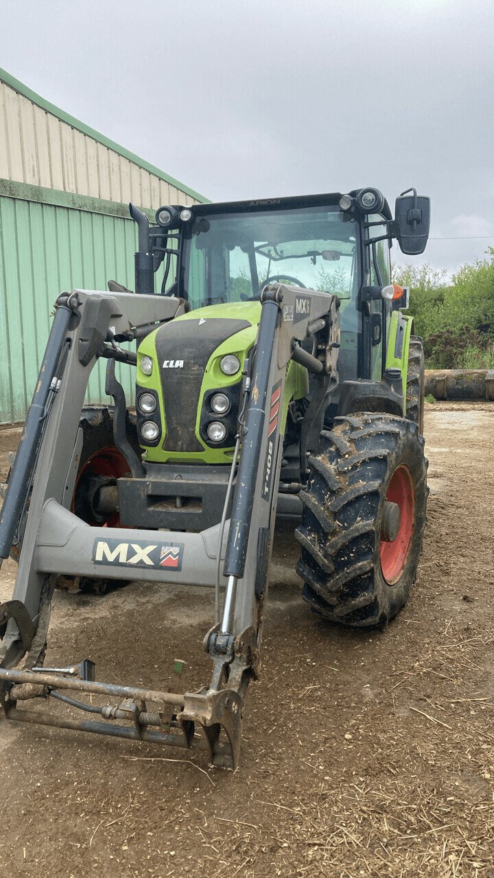 Traktor typu CLAAS ARION 410 CLASSIC TB, Gebrauchtmaschine v PONTIVY (Obrázok 4)