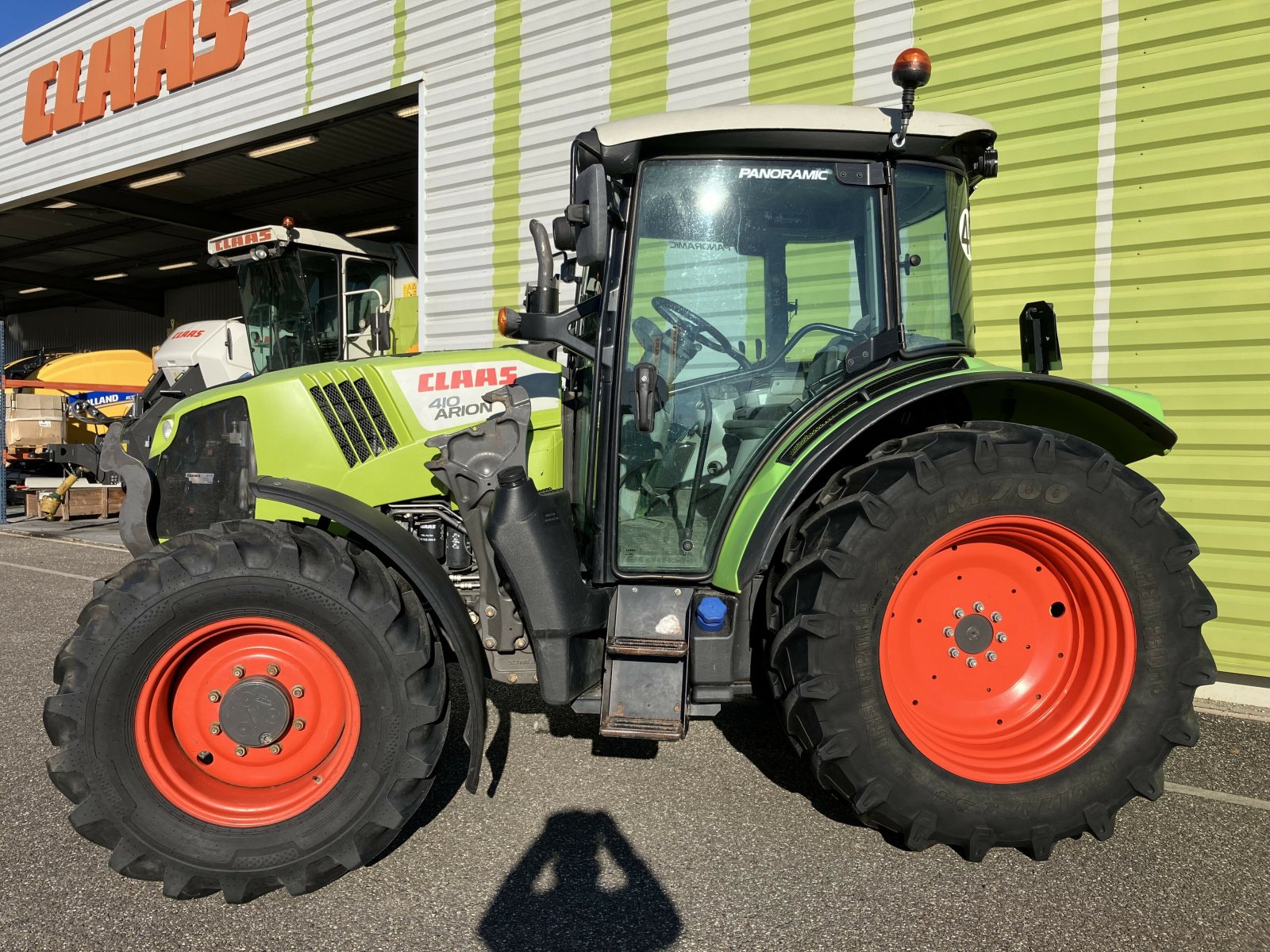 Traktor от тип CLAAS ARION 410 PANORAMIC + BATIS, Gebrauchtmaschine в ailias (Снимка 2)