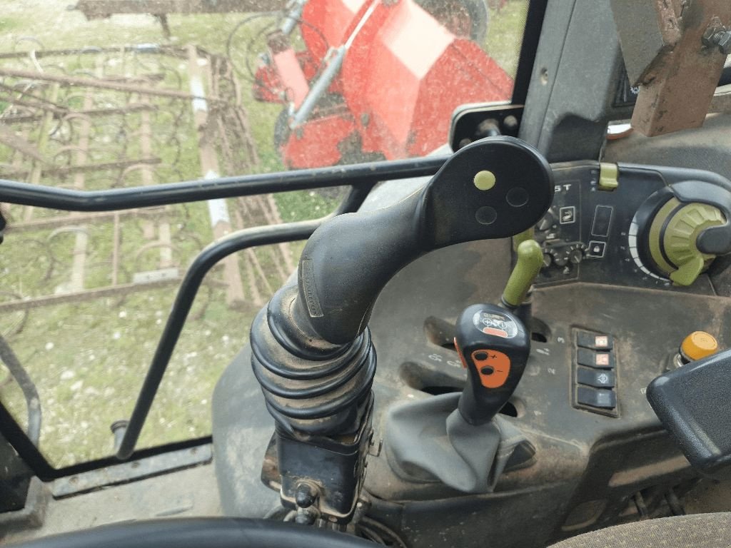 Traktor tip CLAAS ARION 410, Gebrauchtmaschine in DOMFRONT (Poză 5)