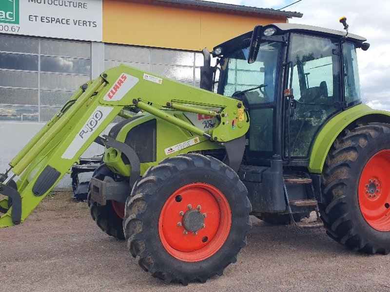 Traktor del tipo CLAAS ARION 410, Gebrauchtmaschine en CIVENS