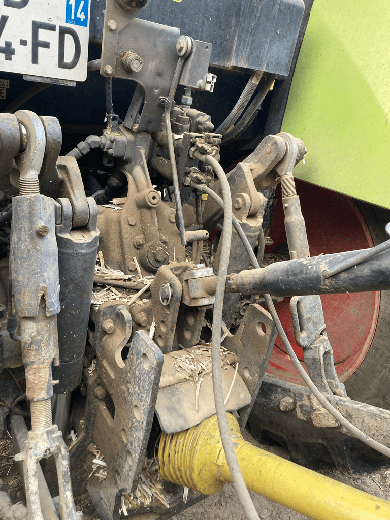 Traktor za tip CLAAS ARION 410, Gebrauchtmaschine u CINTHEAUX (Slika 8)