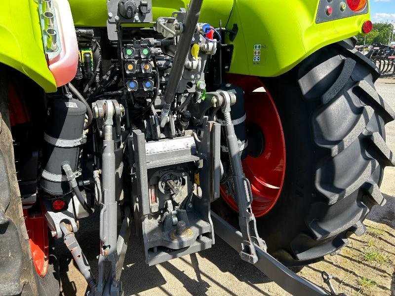 Traktor του τύπου CLAAS ARION 410, Gebrauchtmaschine σε JOSSELIN (Φωτογραφία 5)