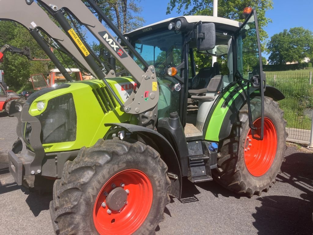 Traktor typu CLAAS ARION 410, Gebrauchtmaschine w SAINTE GENEVIEVE SUR AGENCE (Zdjęcie 1)