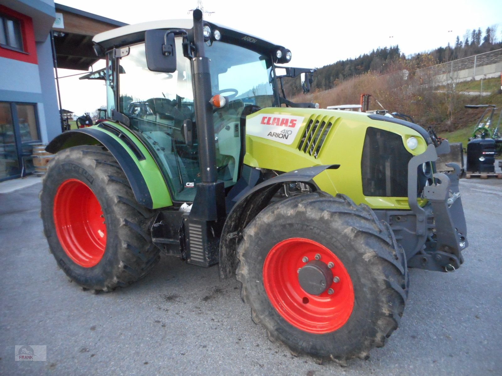 Traktor van het type CLAAS Arion 410, Gebrauchtmaschine in Bad Vigaun (Foto 3)