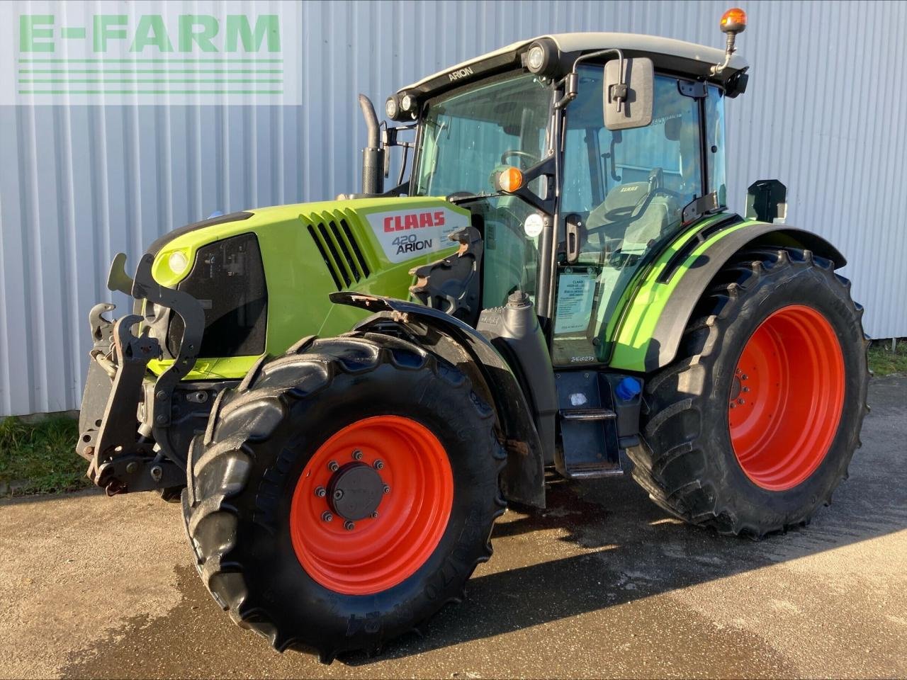 Traktor типа CLAAS arion 420 (a32/200), Gebrauchtmaschine в CHEMINOT (57 - MOSELLE) (Фотография 1)