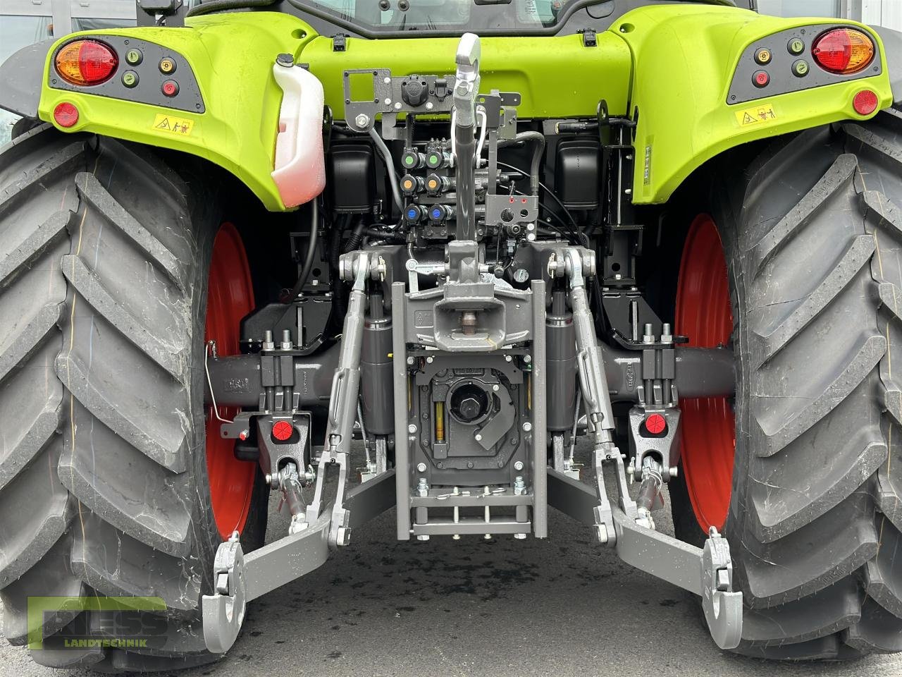 Traktor typu CLAAS ARION 420 Advanced Flachdach, Neumaschine v Homberg (Ohm) - Maulbach (Obrázek 8)