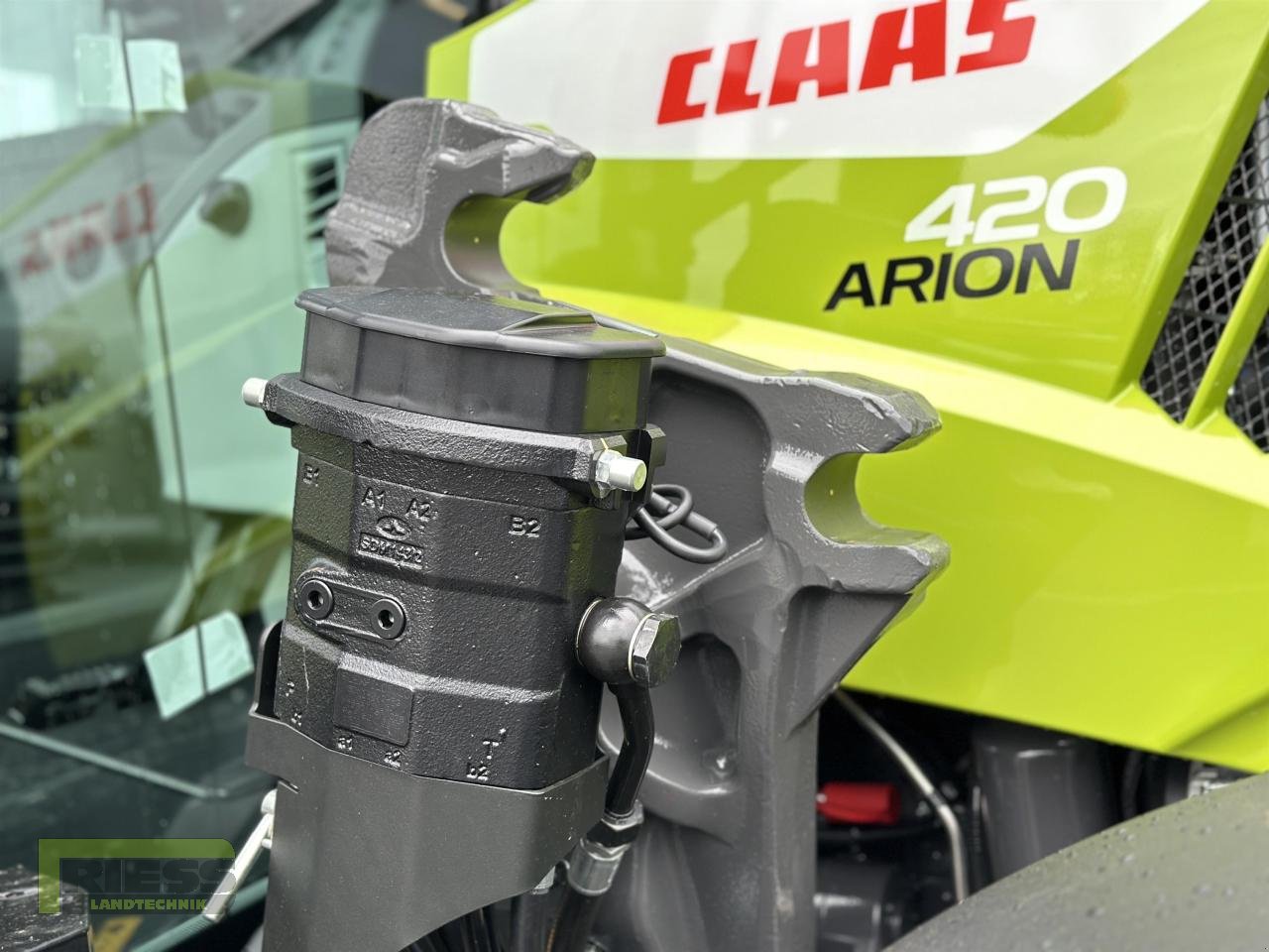 Traktor του τύπου CLAAS ARION 420 Advanced Flachdach, Neumaschine σε Homberg (Ohm) - Maulbach (Φωτογραφία 10)