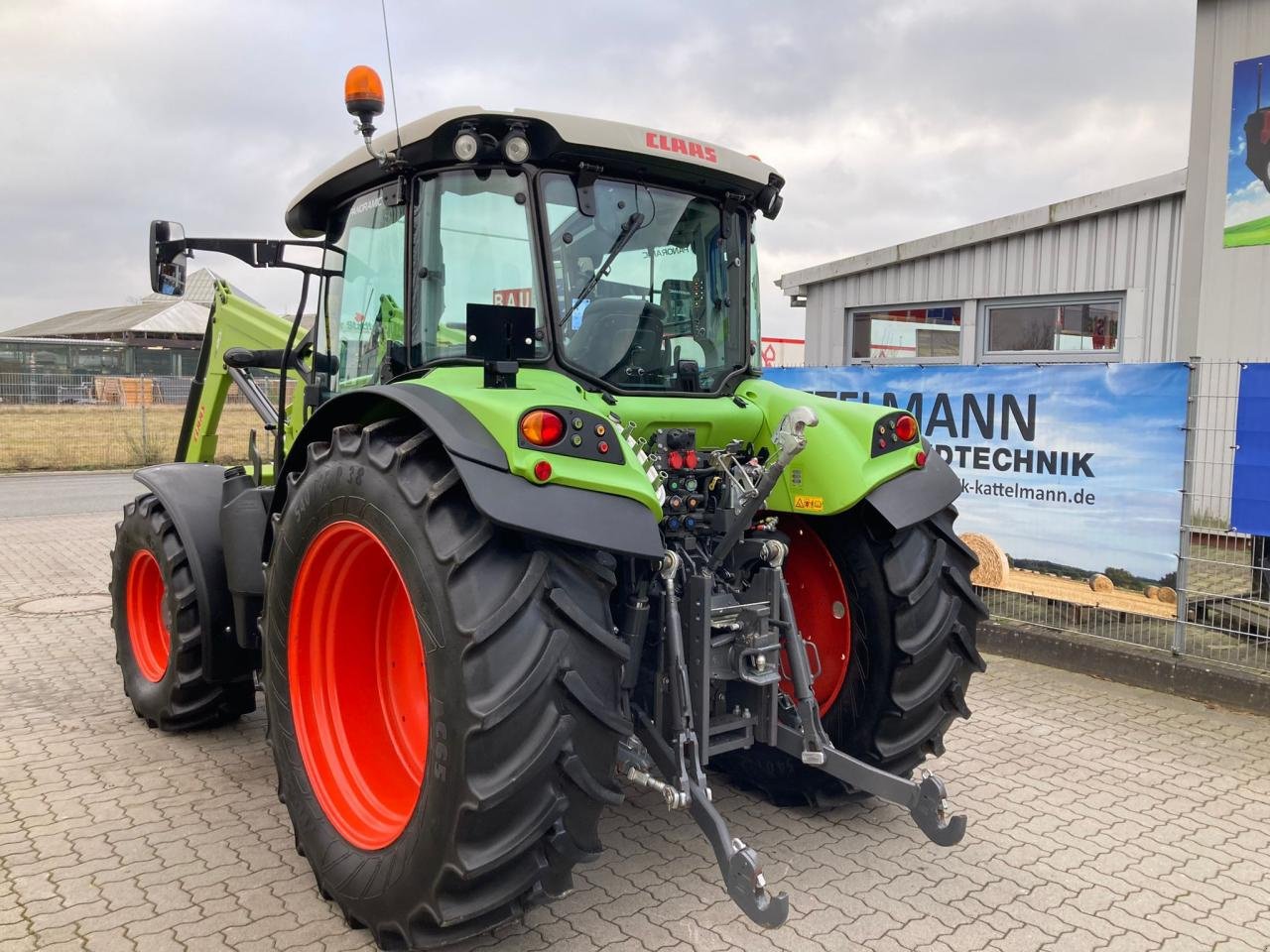 Traktor del tipo CLAAS Arion 420 CIS + Panoramic, Gebrauchtmaschine en Stuhr (Imagen 4)