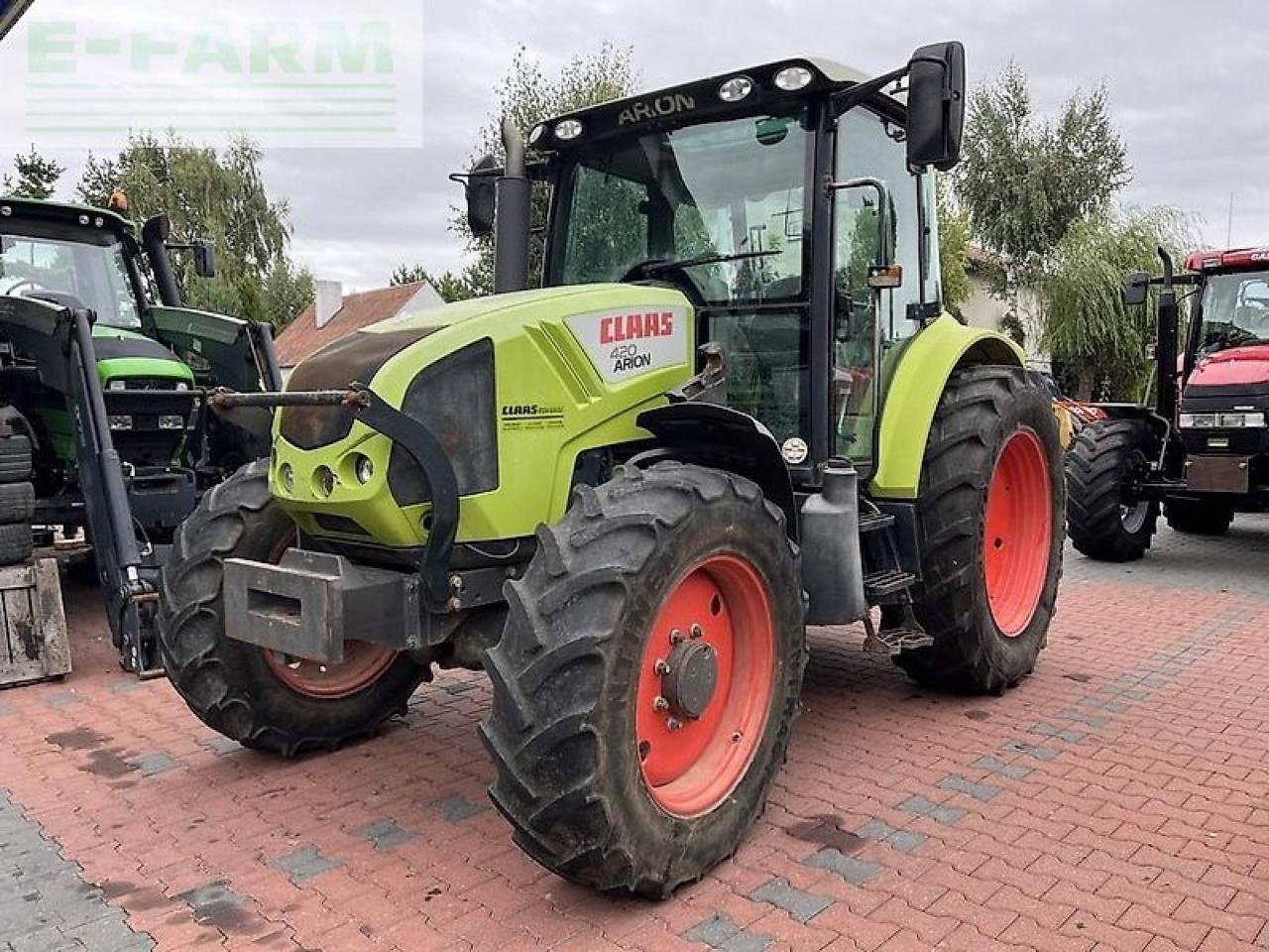 Traktor typu CLAAS arion 420 cis, Gebrauchtmaschine v DAMAS?AWEK (Obrázok 1)