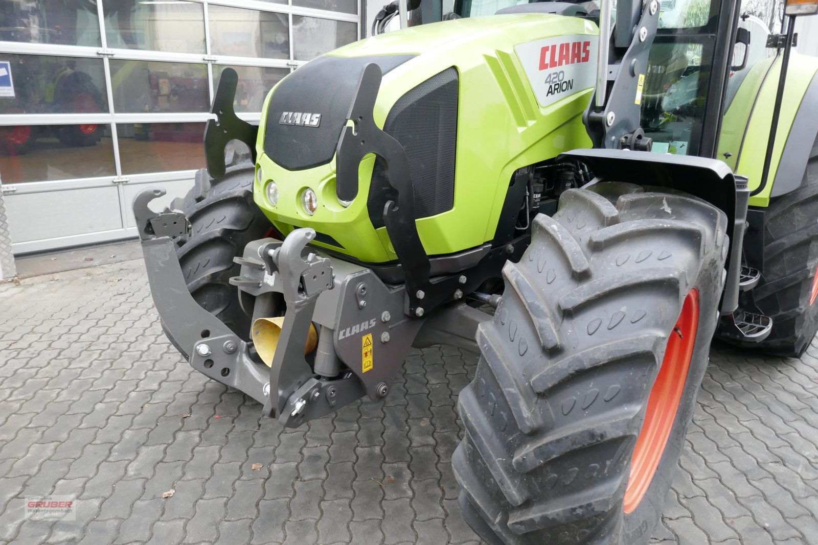 Traktor типа CLAAS ARION 420 CIS, Gebrauchtmaschine в Dorfen (Фотография 5)