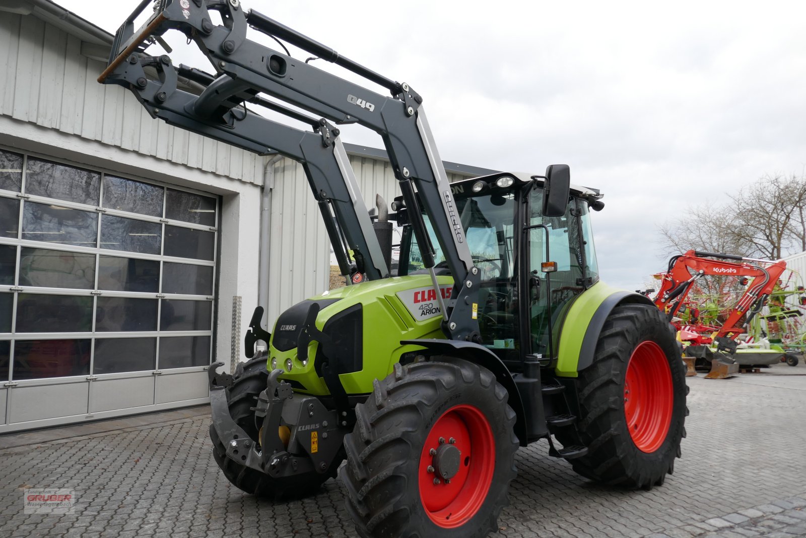 Traktor des Typs CLAAS Arion 420 CIS, Gebrauchtmaschine in Dorfen (Bild 1)