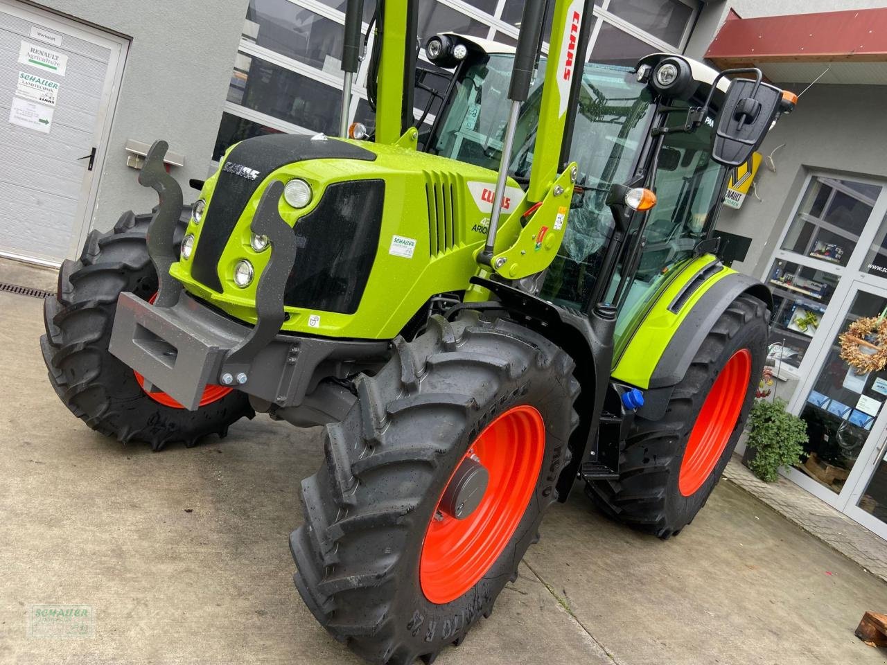 Traktor des Typs CLAAS ARION 420, Karpfham-Aktion: Frontlader kostenlos!, Panoramic-Kabine, Neumaschine in Geiselhöring (Bild 9)