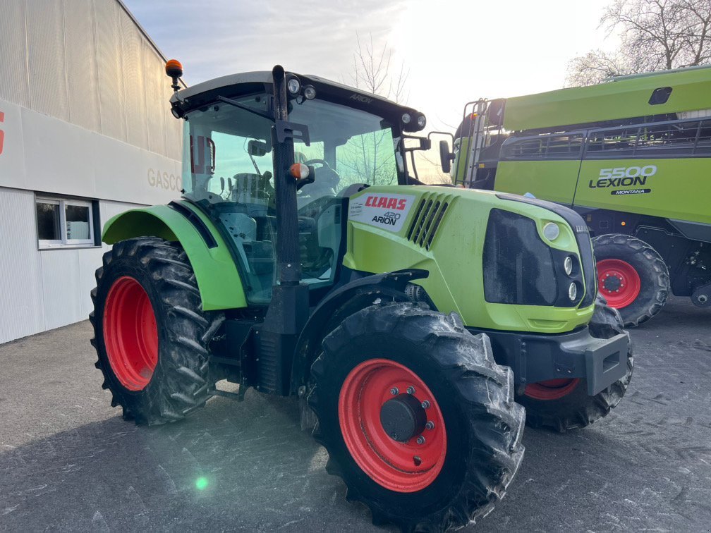 Traktor des Typs CLAAS ARION 420 M PEINTURE, Gebrauchtmaschine in ORLEIX (Bild 2)