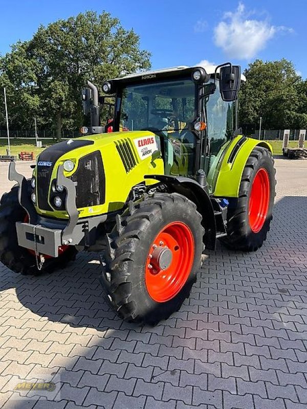 Traktor of the type CLAAS Arion 420 Stage IV, Vorführmaschine in Andervenne (Picture 3)